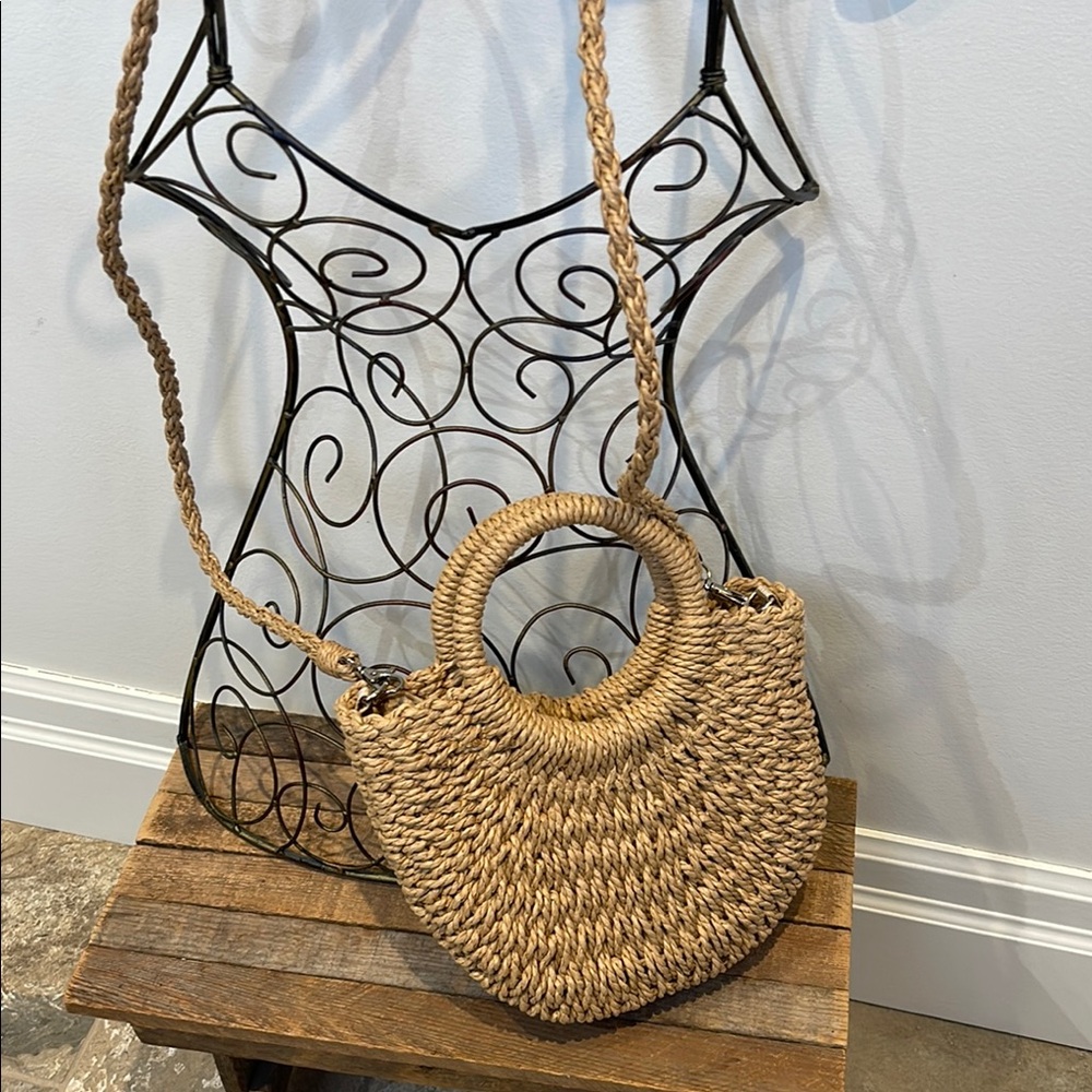 🆕 Women’s Rattan Handbag